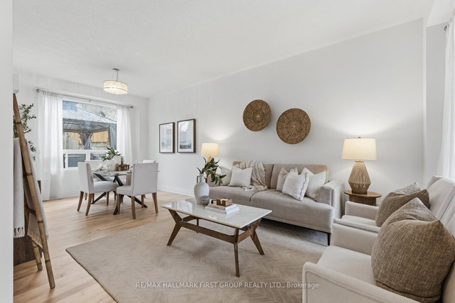 1143 Timberland Crescent