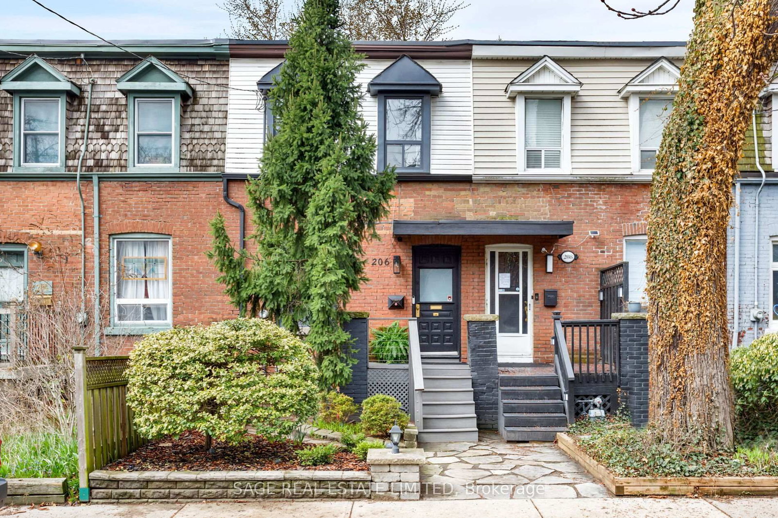 Property at 206 Hamilton