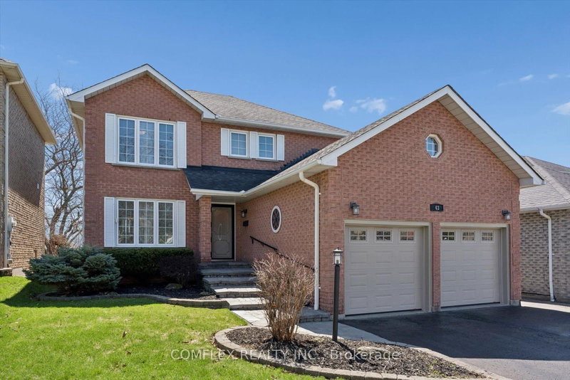 home for sale on 43 Waywell Street