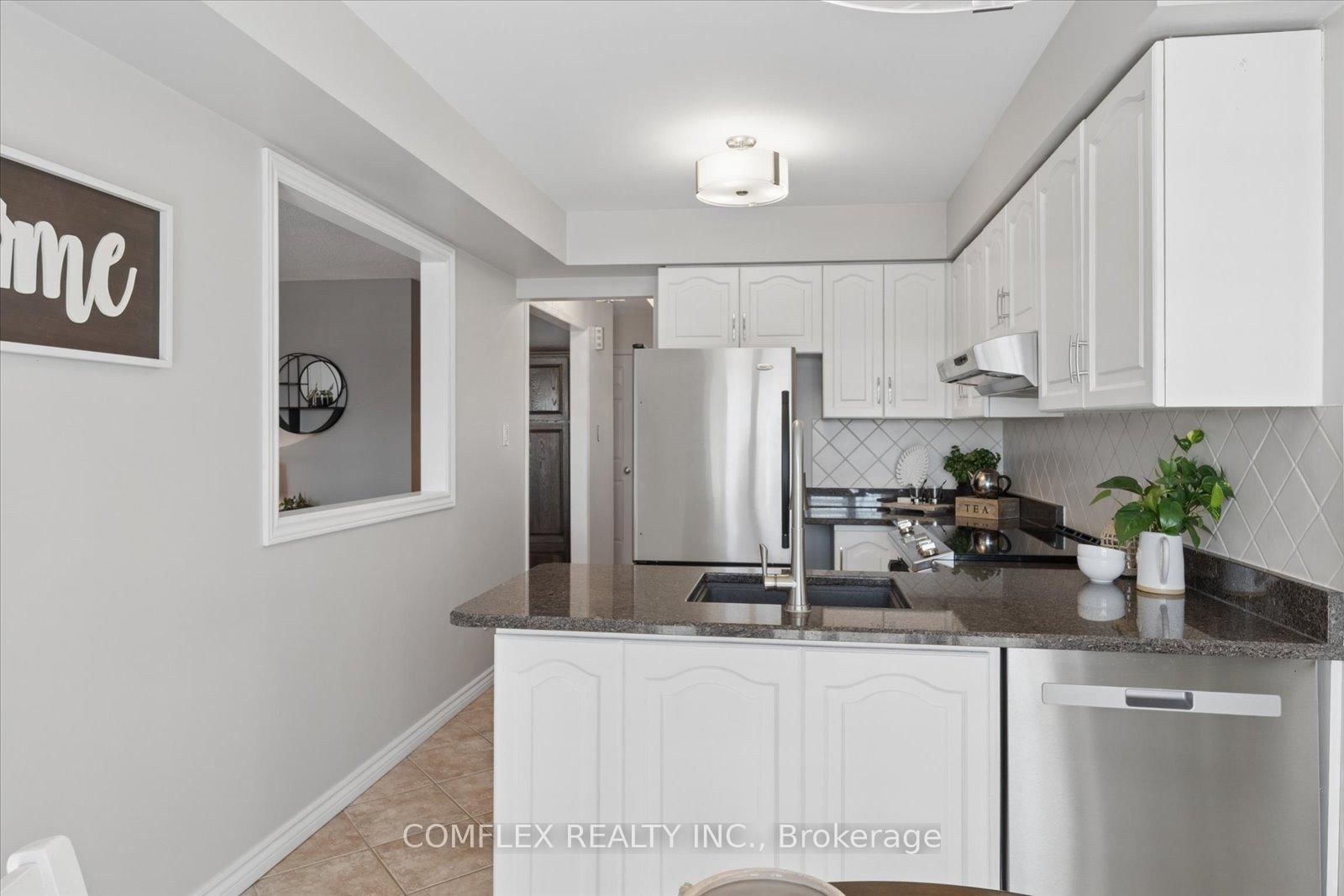 Detached House for sale at 43 Waywell Street, Whitby, Ontario, L1N 8P4 - Pringle Creek - MLS: E13018530