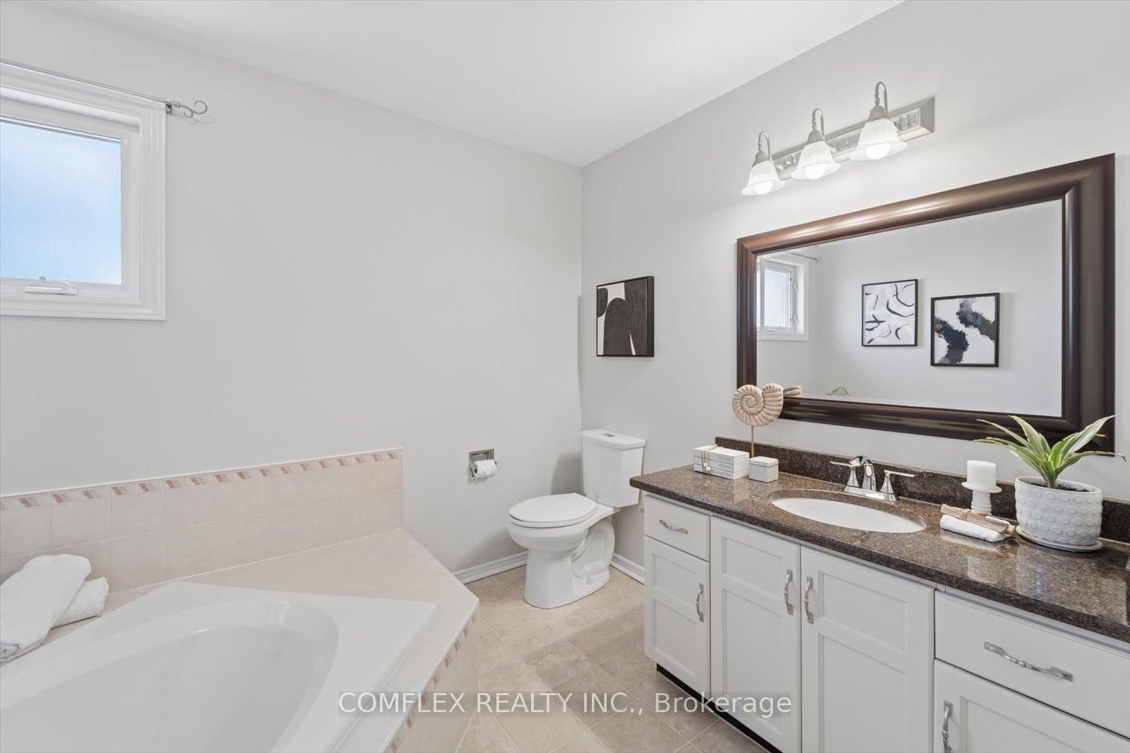 Detached House for sale at 43 Waywell Street, Whitby, Ontario, L1N 8P4 - Pringle Creek - MLS: E13018530