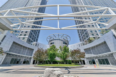 2803-38 Lee Centre, Toronto, Ontario image-0-2