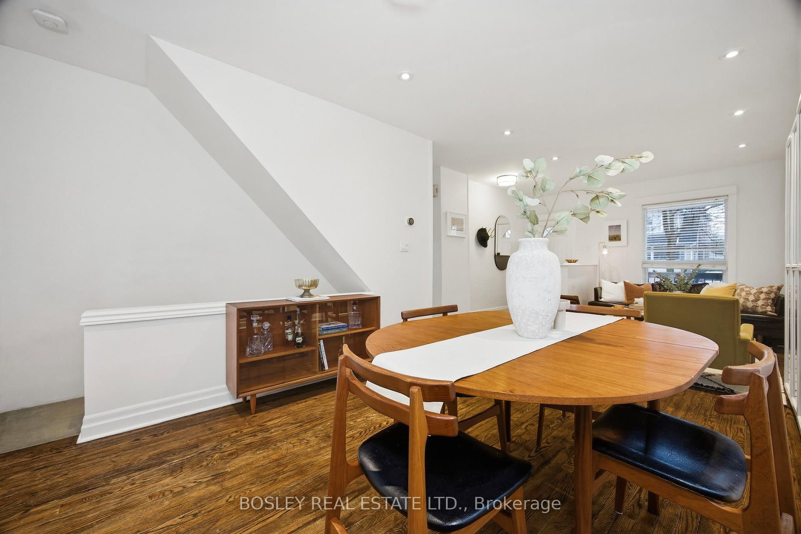 92 Glebemount Avenue - Photo 11