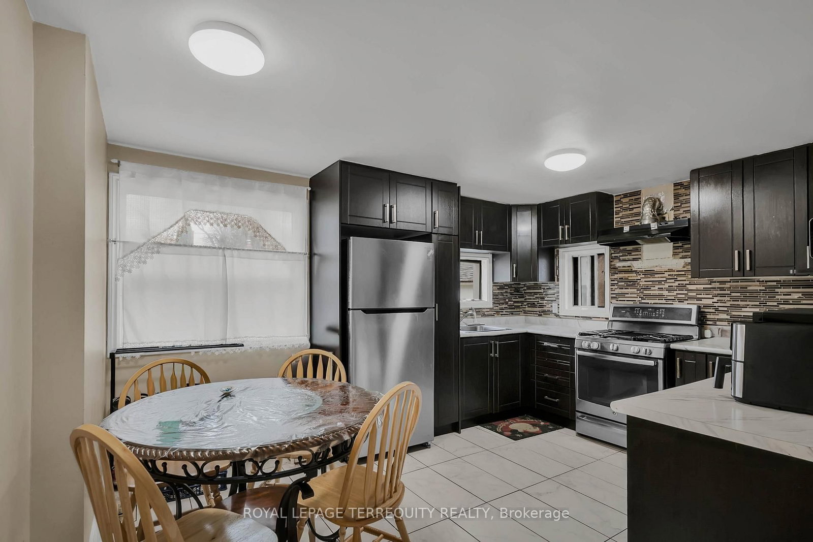 Detached House for sale at 27 Phillip Avenue, Toronto, Ontario, M1N 3P8 - Birchcliffe-Cliffside - MLS: E13019008