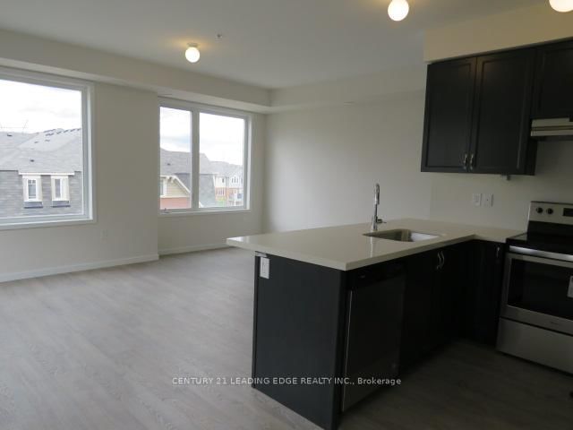 209 - 1711 Pure Springs Blvd, Pickering, L1X 0E3 | Image 2