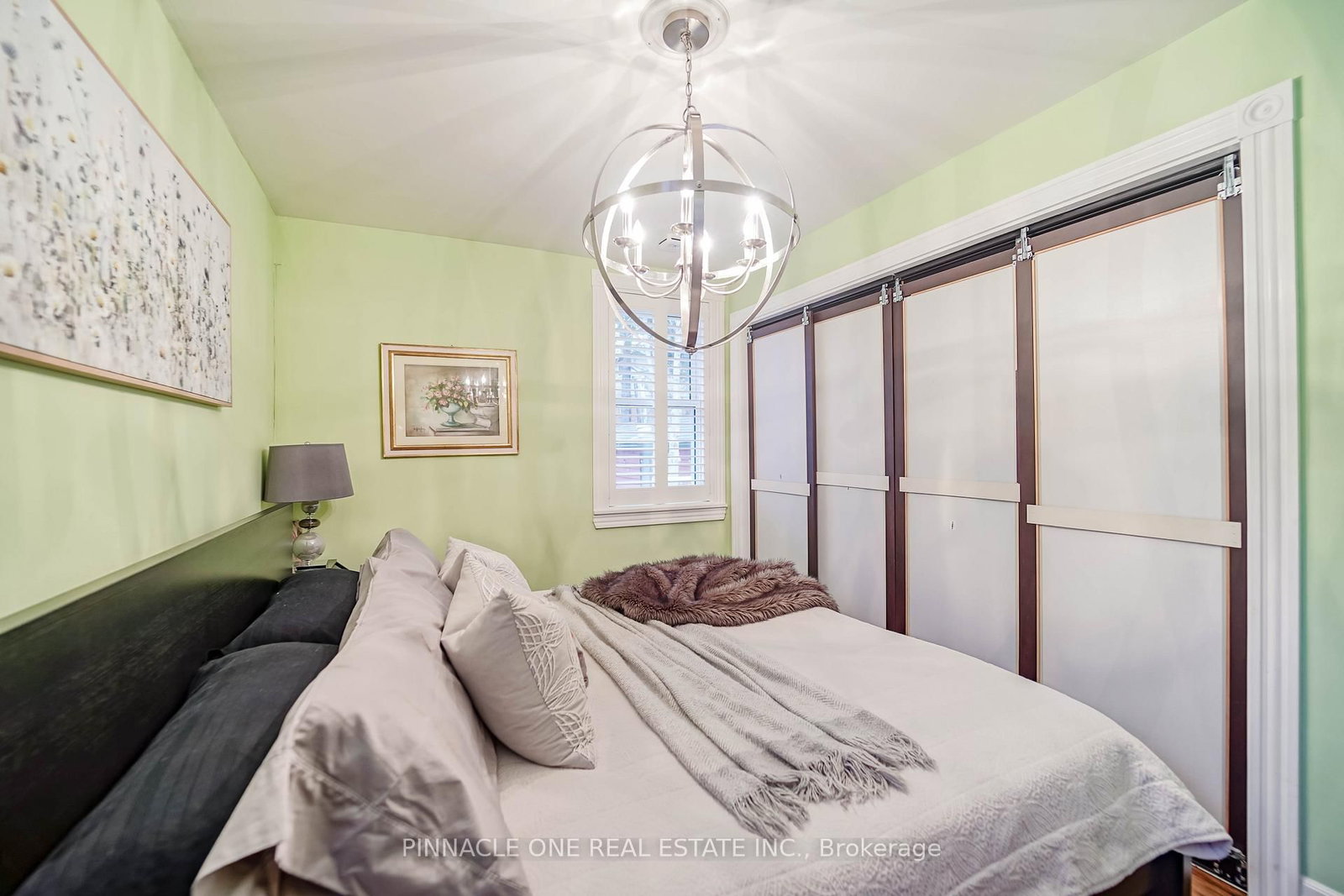 804 Byron Street S - Photo 23