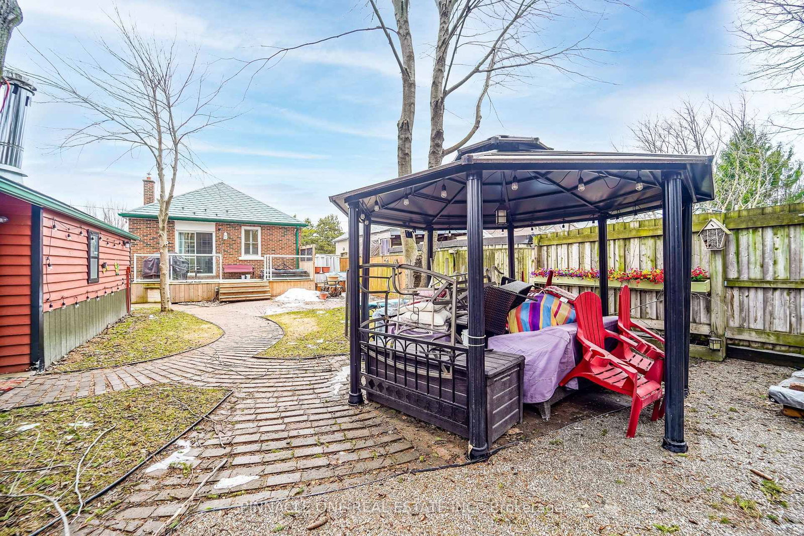 804 Byron Street S - Photo 43