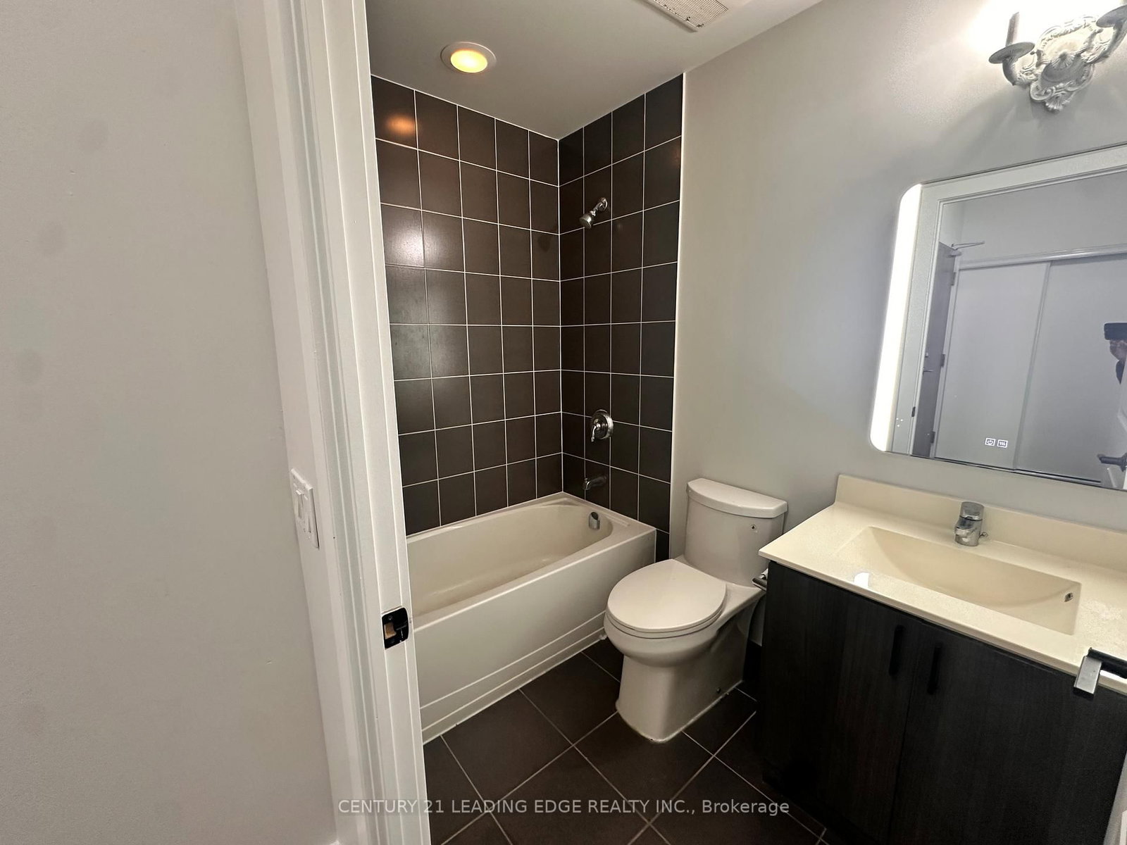 1215 Bayly Street, Unit 101 - Photo 14