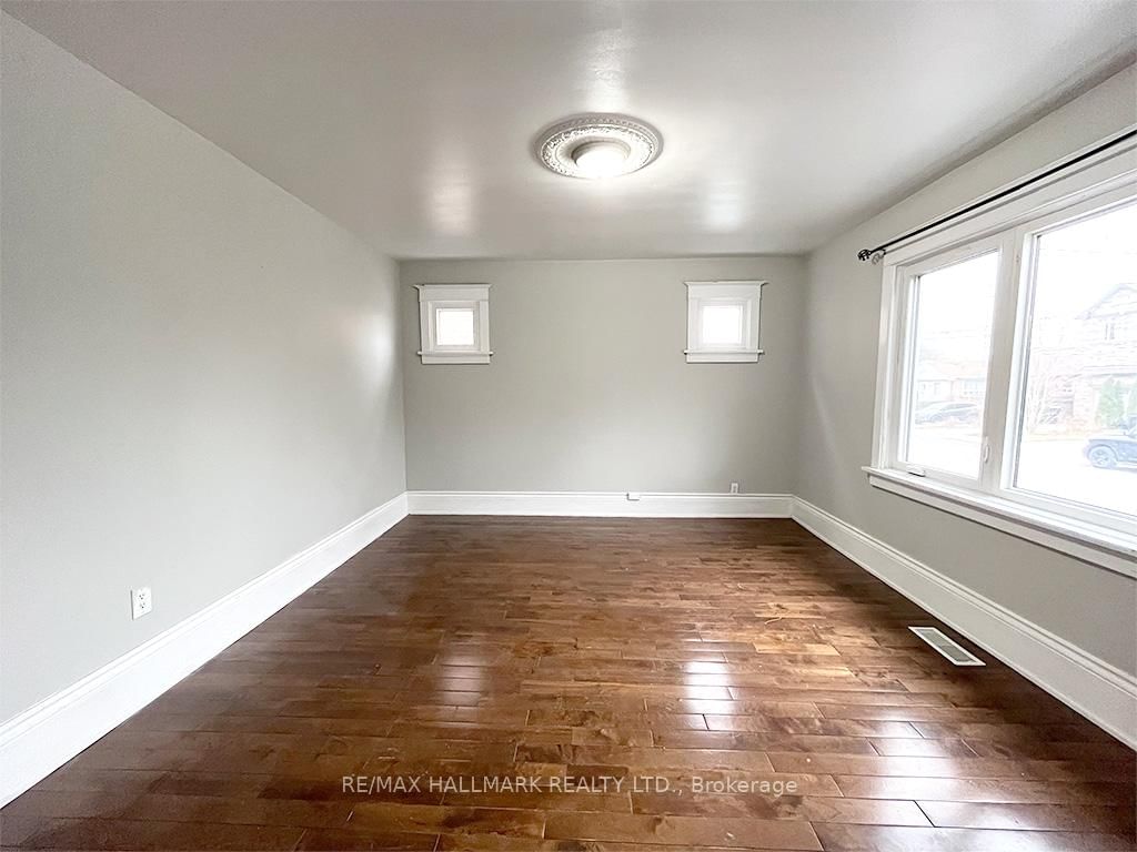 67 Claremore Avenue - Photo 11