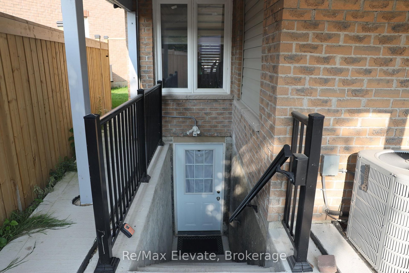 10 Tarsus Crescent - Photo 2