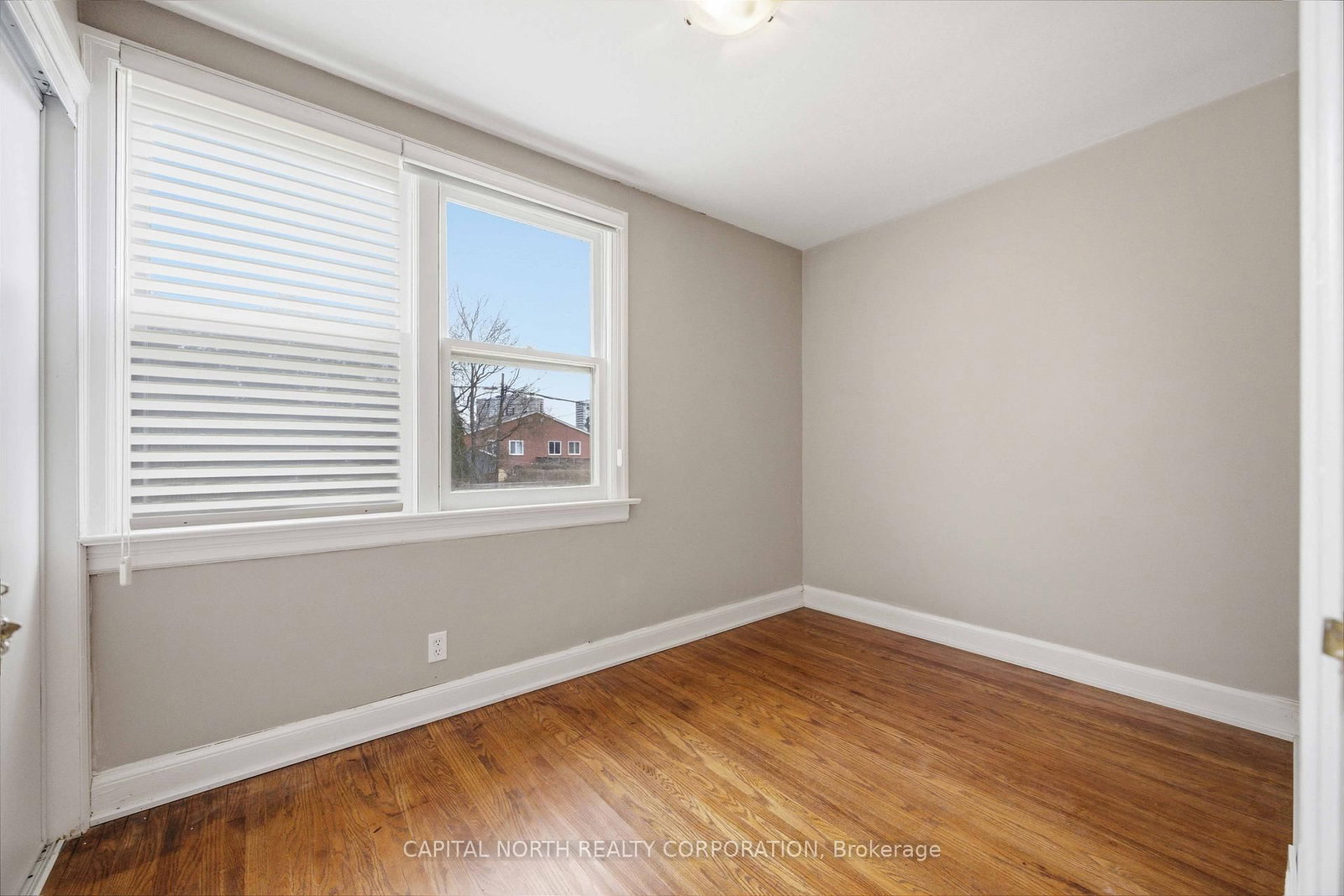 129 Brenda Crescent - Photo 12