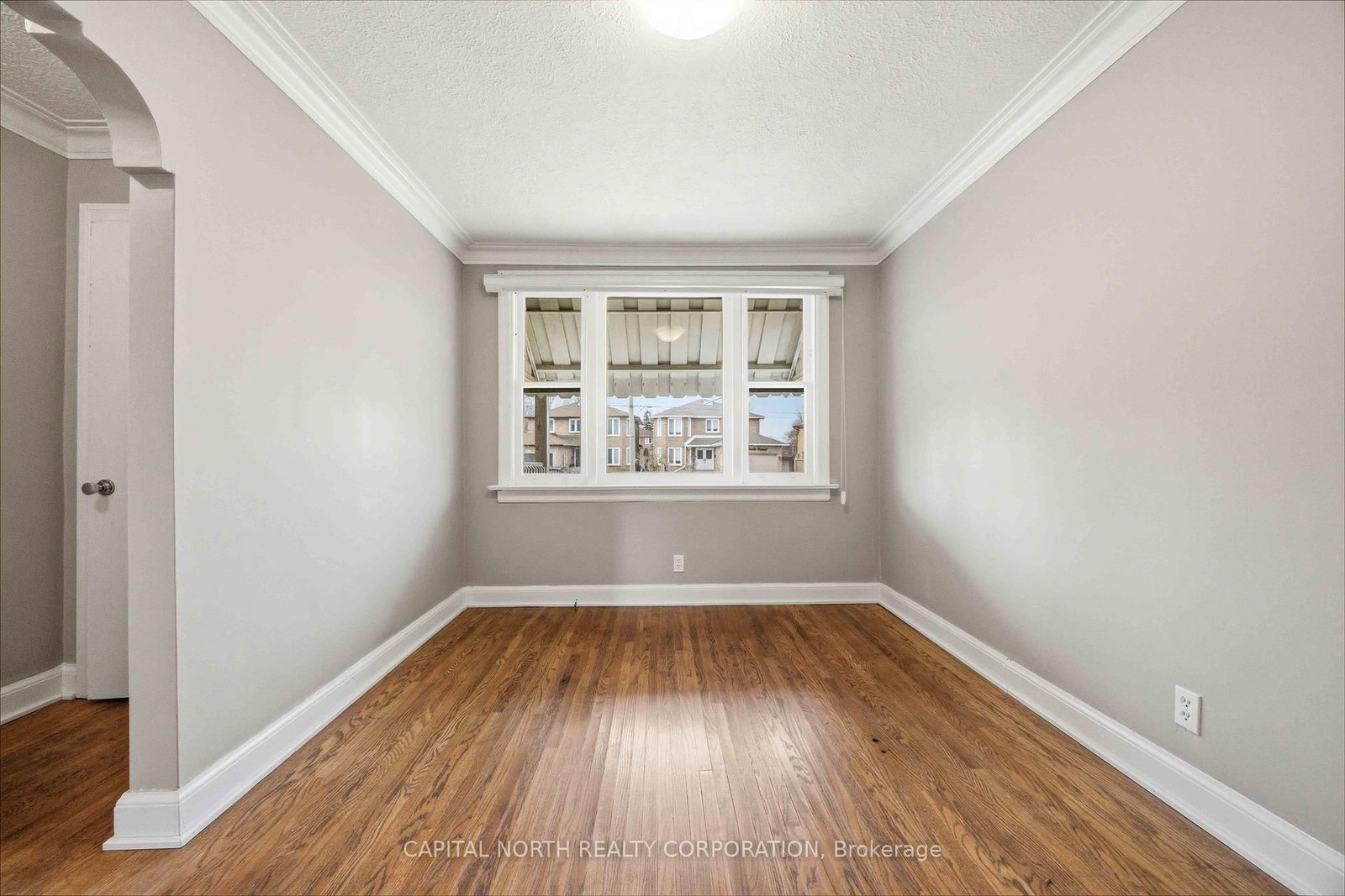 129 Brenda Crescent - Photo 5