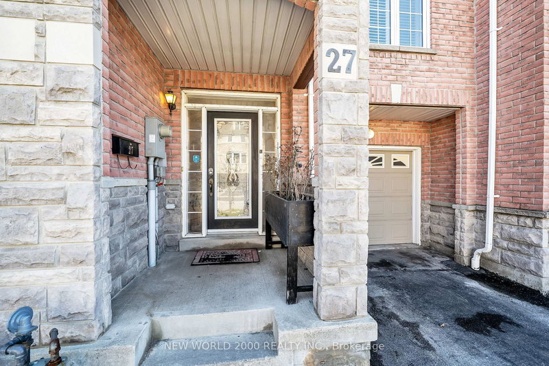 27 Stonewood St, Ajax, L1S 0B3 | Image 3