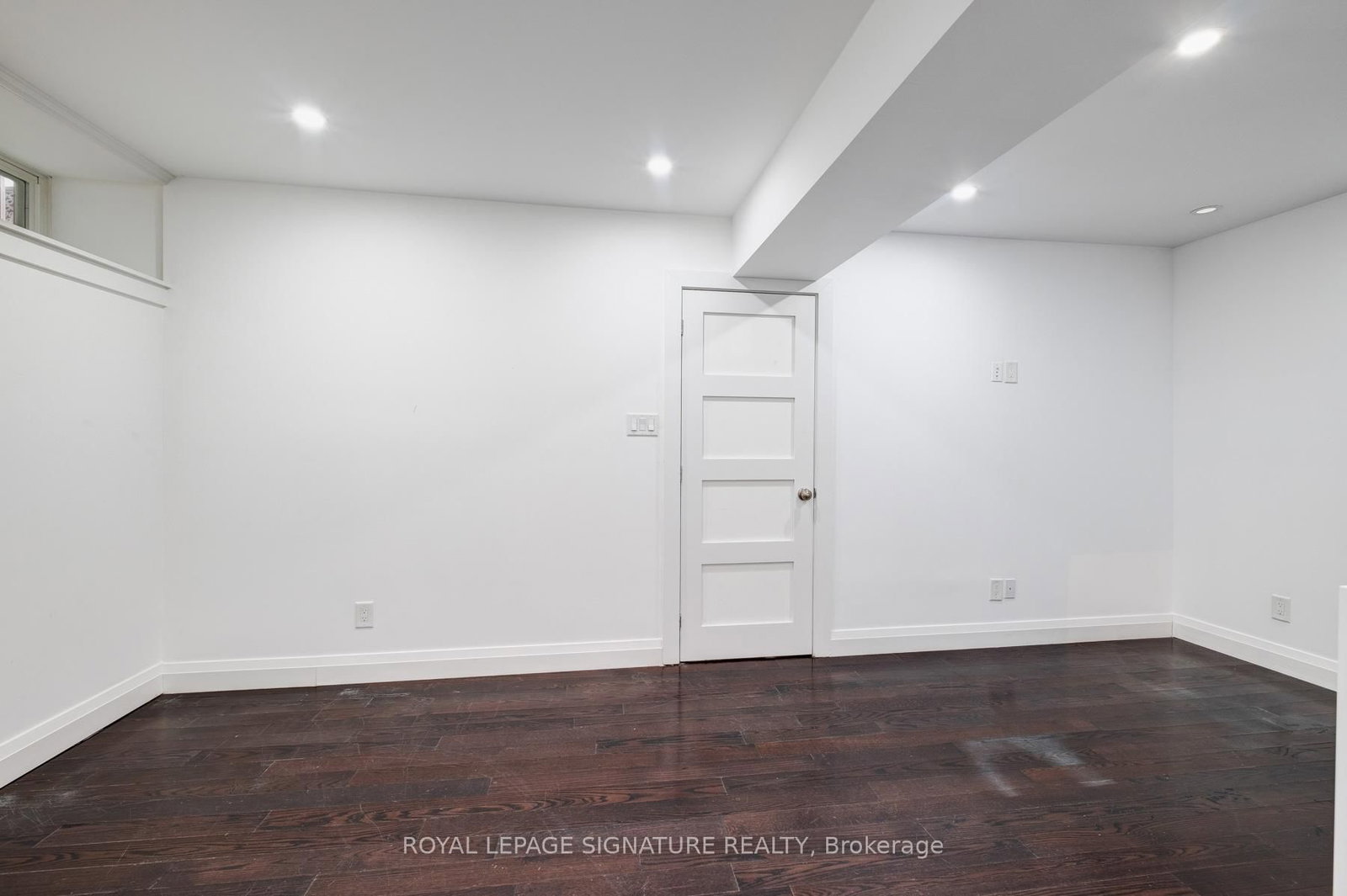 36 Thyra Avenue, Unit Lower - Photo 7