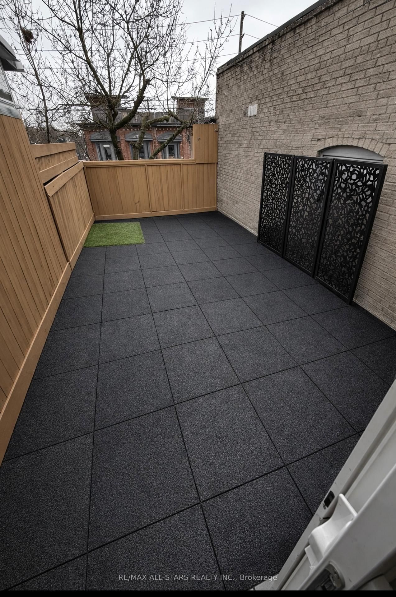 1918A Queen Street E, Unit 200 - Photo 5