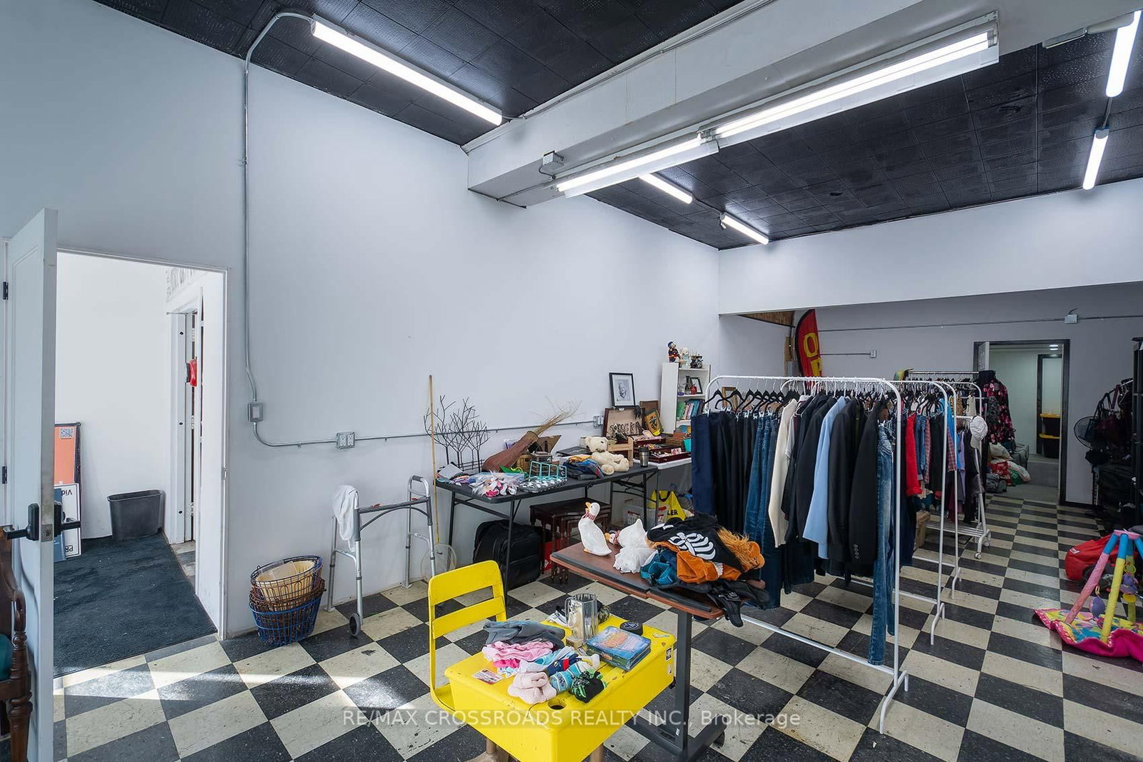 2230 Kingston Road - Photo 26