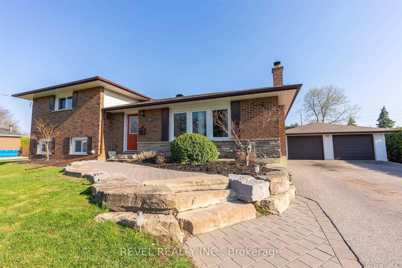 home for sale on 469 Maine Street