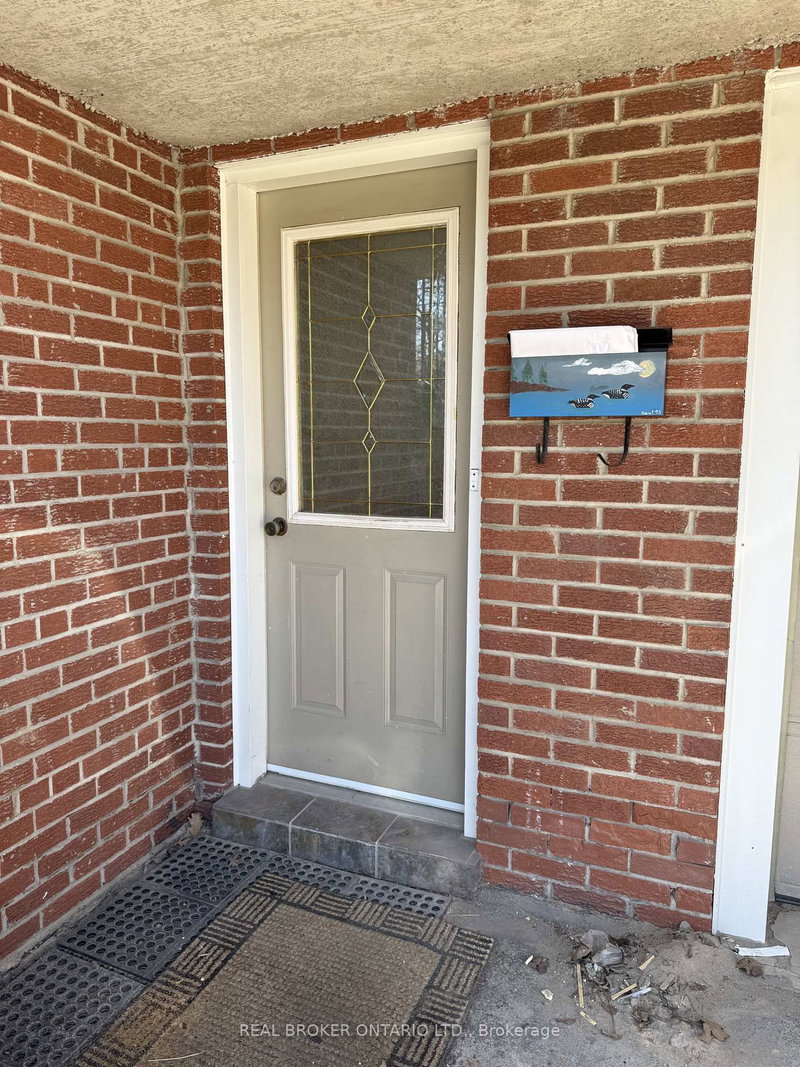 Bsmt - 214 Fairglen Ave, Toronto, M1W 1B1 | Image 2