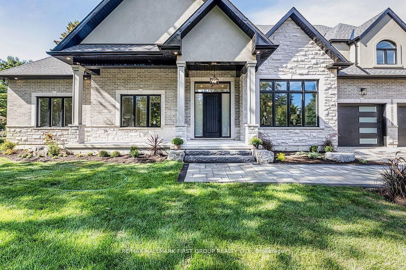 10 Philips Rd, Whitby, L1M 1G7 | Image 2