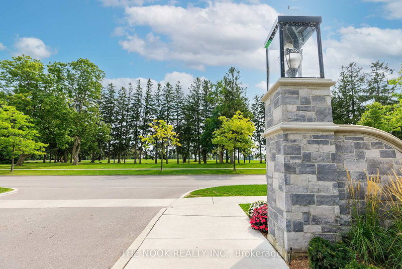 101 - 670 Gordon St, Whitby, L1N 0K9 | Image 2