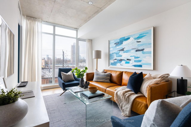 419 - 1190 Dundas Street E