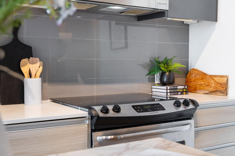 419 - 1190 Dundas St E, Toronto, M4M 0C5 | Image 3