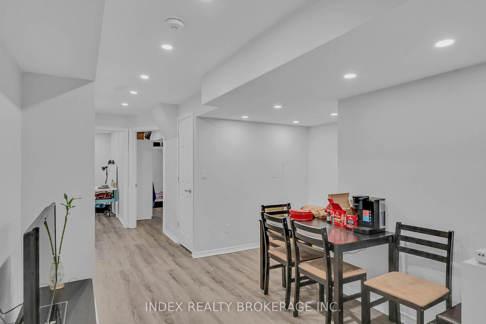 806 Mccue Drive - Photo 29