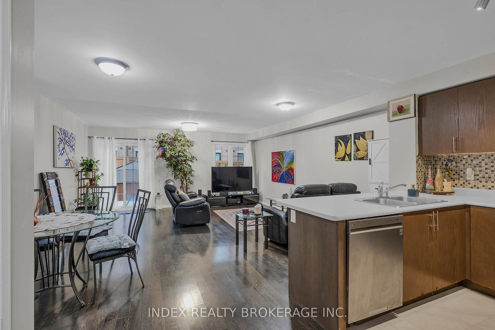 806 Mccue Drive - Photo 9