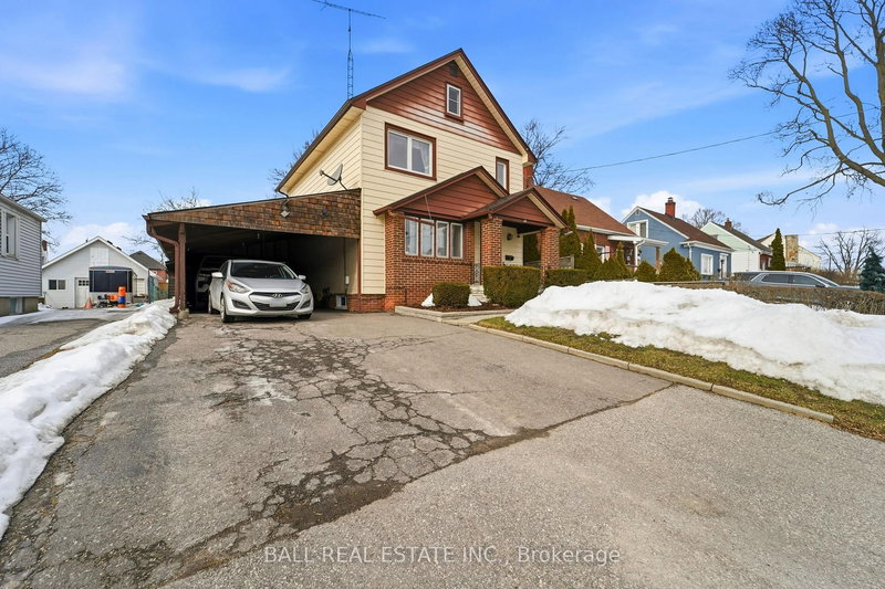 30 Thomas St, Oshawa, L1H 3W5 | Image 3