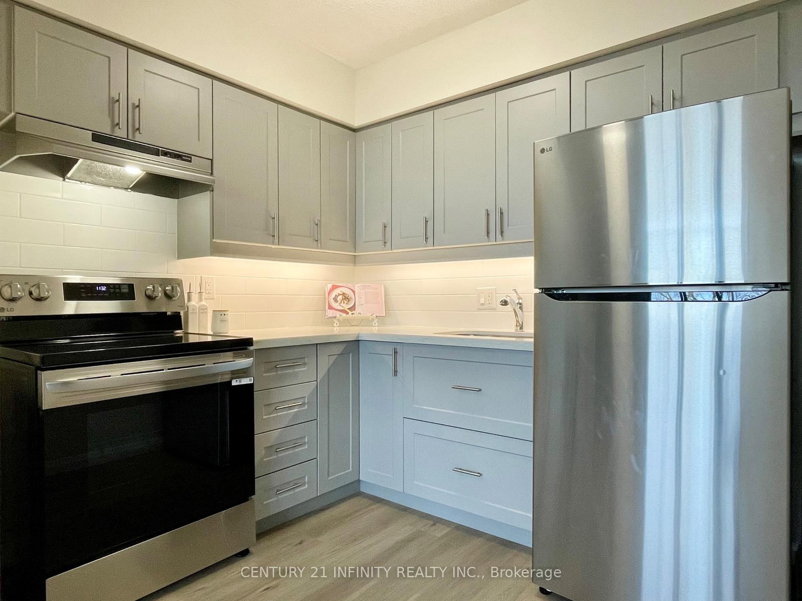 50 Old Kingston Road, Unit 5-606 - Photo 6