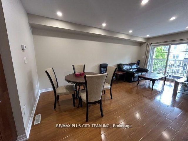 10 Cullcastle Street W