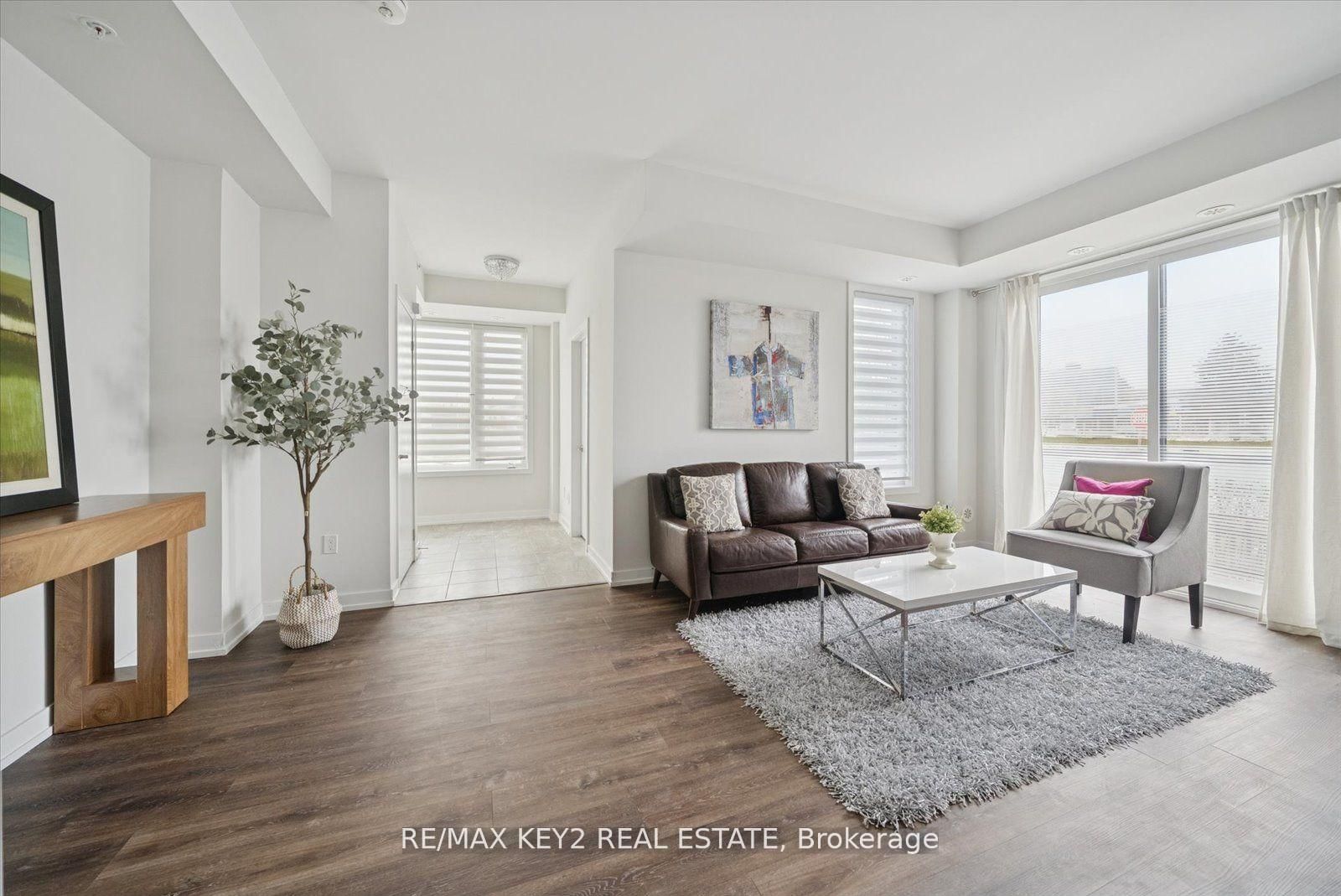 1555 Kingston Road, Unit 113 - Photo 4