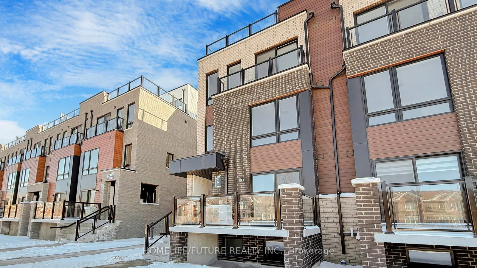 235 Mclevin Avenue, Unit 21 - Photo 4