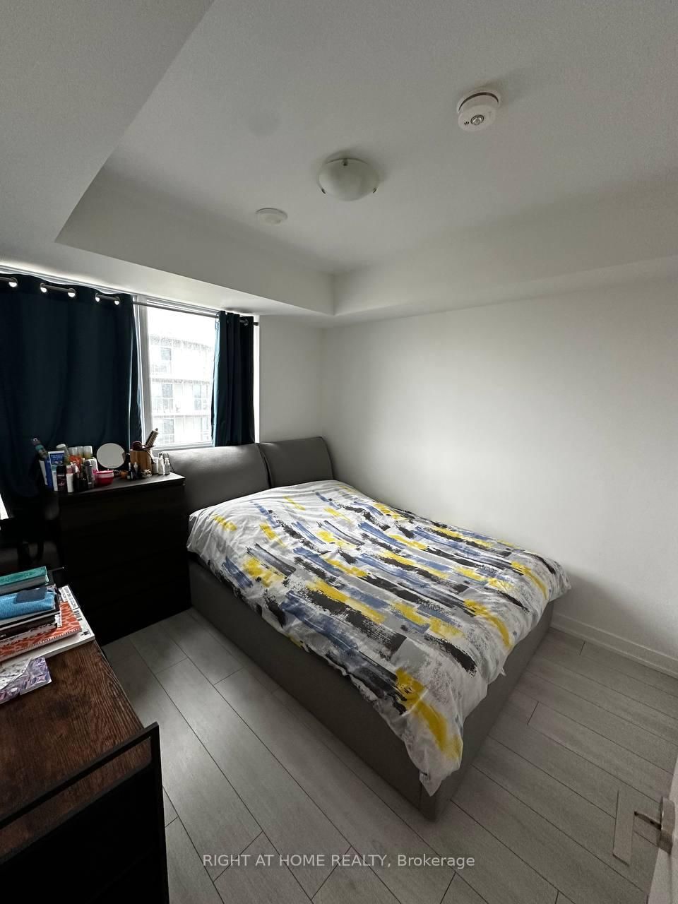 2033 Kennedy Road, Unit 1802 - Photo 10