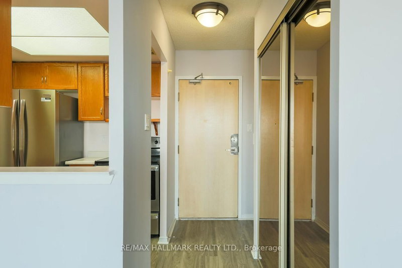 1001 - 5 Greystone Walk Dr, Toronto, M1K 5J5 | Image 3