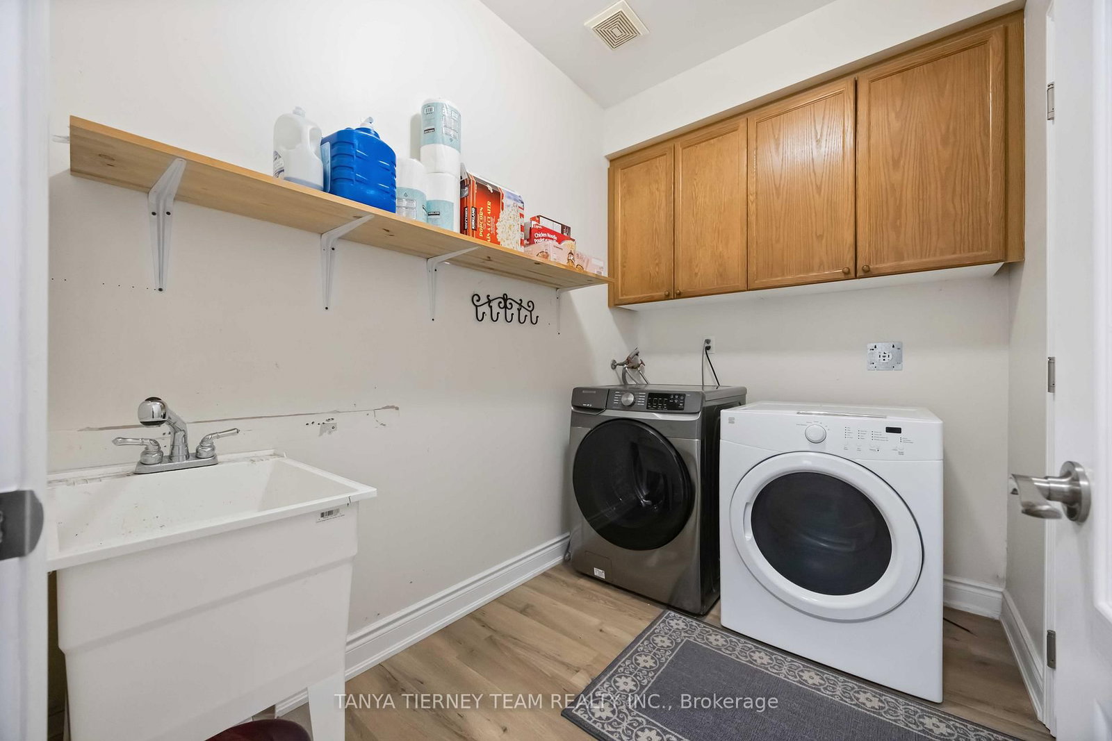 140 Vipond Road - Photo 21