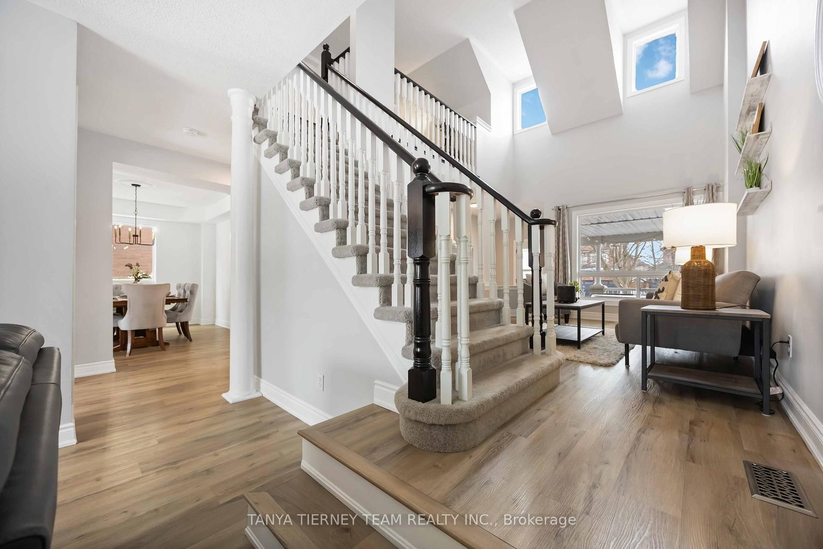 140 Vipond Road - Photo 22