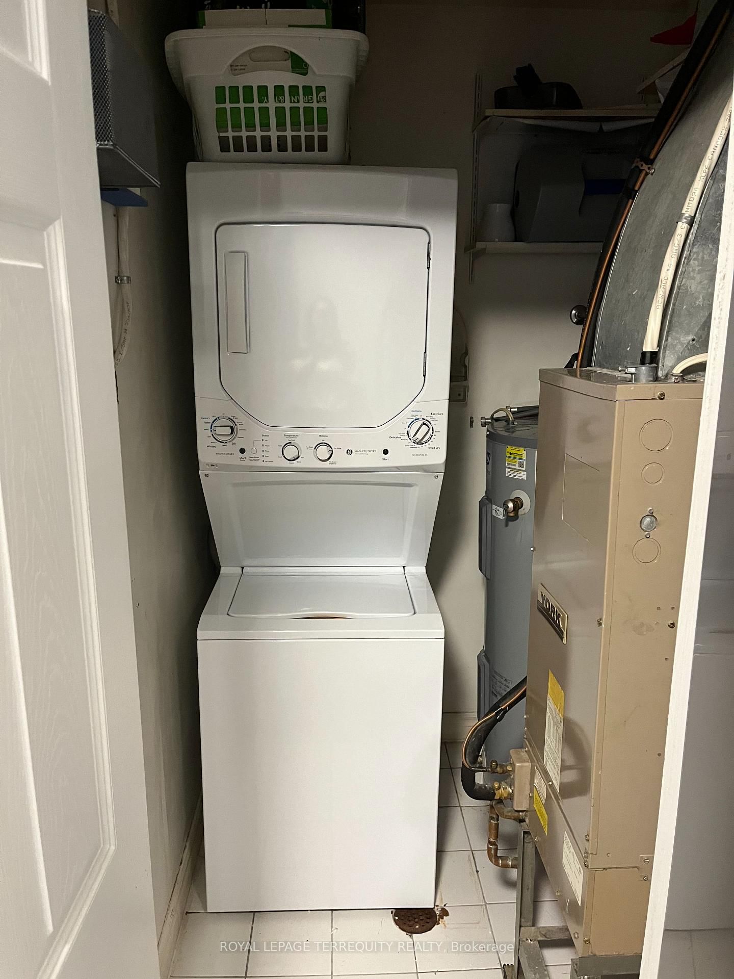 193 Lake Driveway W, Unit 117 - Photo 6