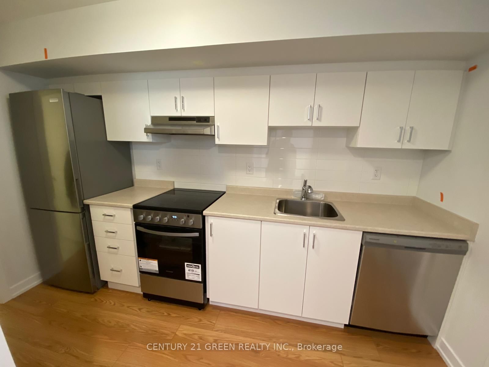 29 Danielle Moore Circle, Unit Lower - Photo 2