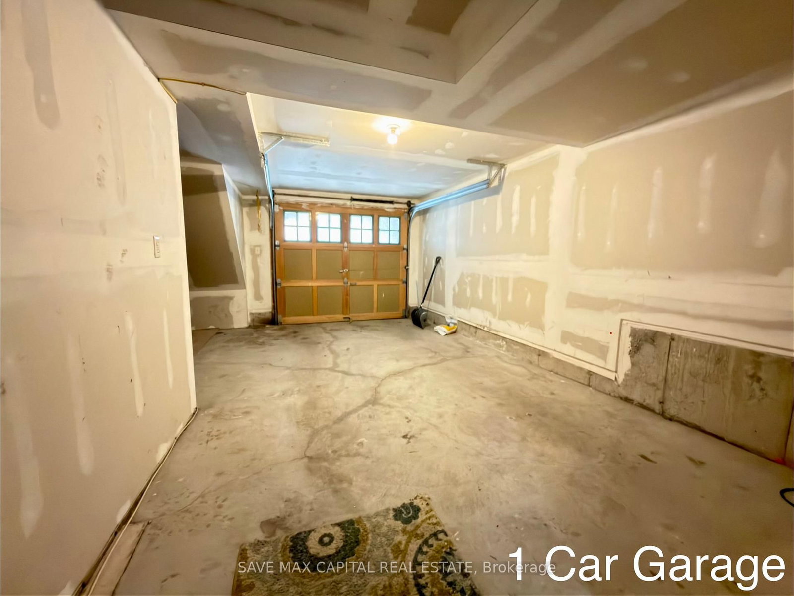 530 Kingston Road, Unit 19 - Photo 25