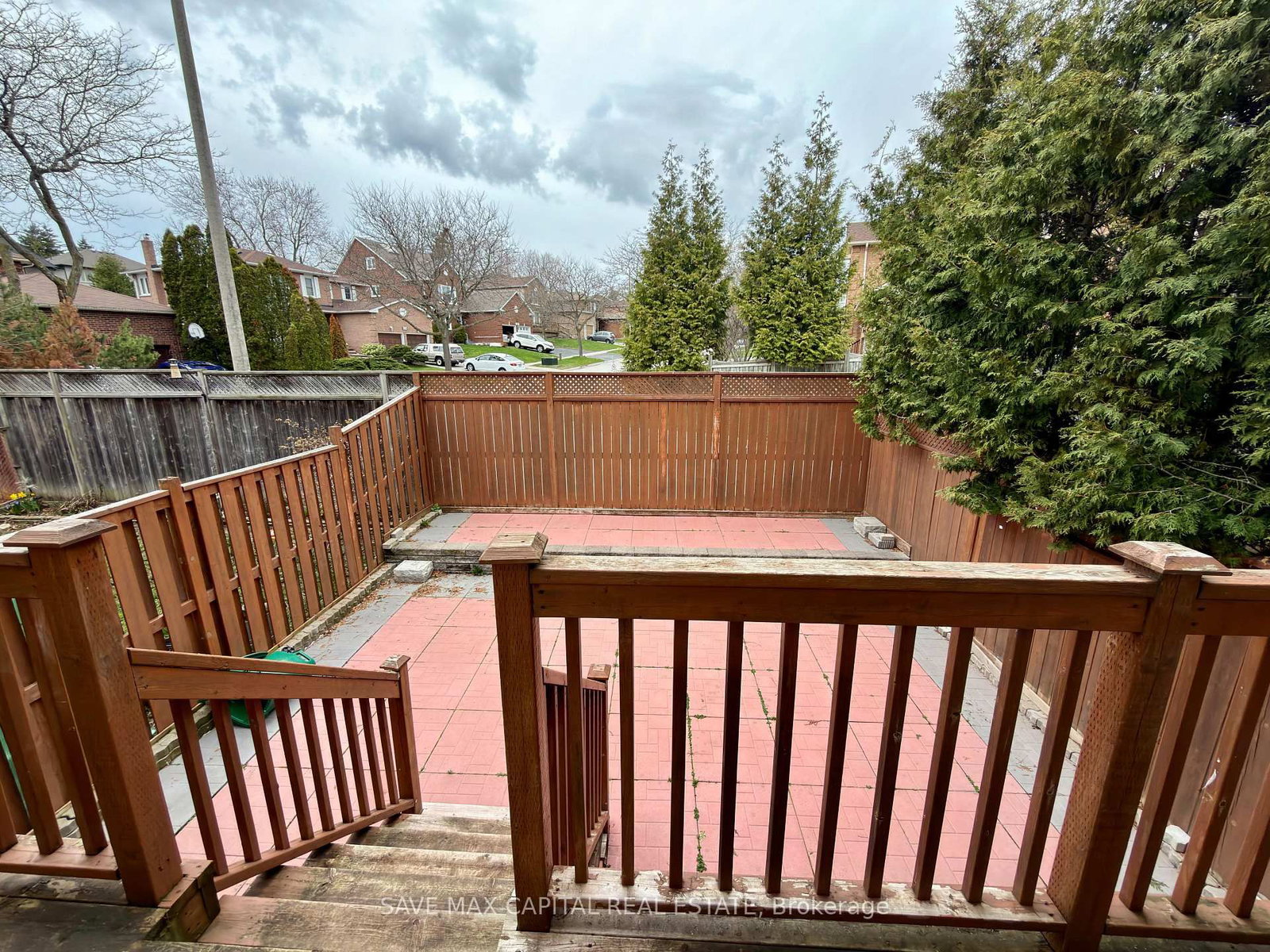 530 Kingston Road, Unit 19 - Photo 27