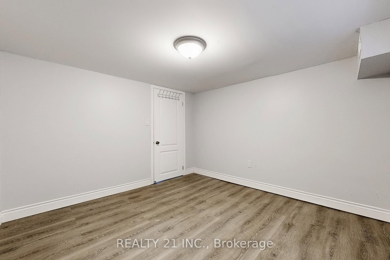 Detached House for sale at 125 S Woodrow Boulevard, Toronto, Ontario, M1N 3L8 - Birchcliffe-Cliffside - MLS: E13021748