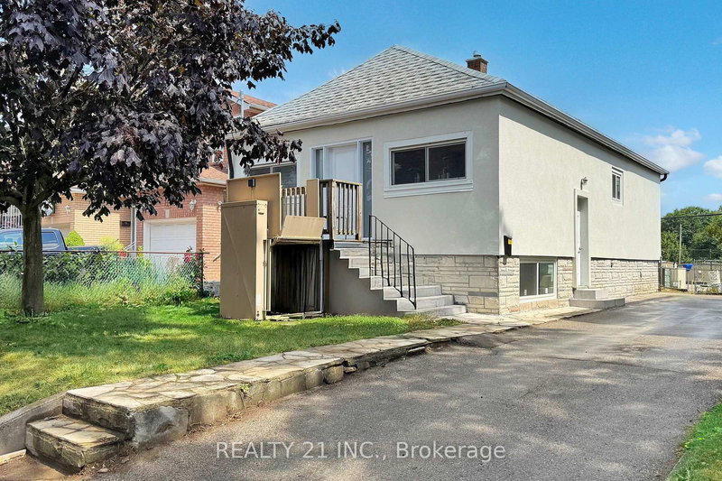 125 S Woodrow Blvd, Toronto, M1N 3L8 | Image 3