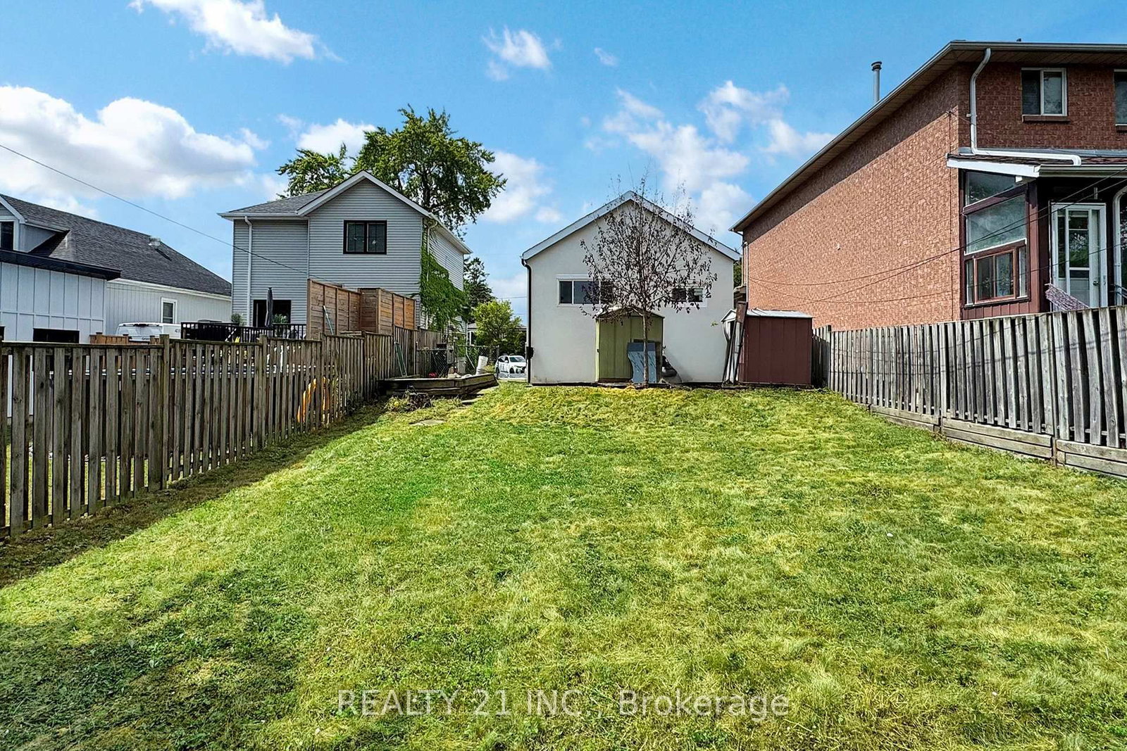 Detached House for sale at 125 S Woodrow Boulevard, Toronto, Ontario, M1N 3L8 - Birchcliffe-Cliffside - MLS: E13021748