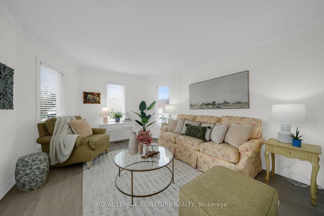 96 Wyndfield Crescent