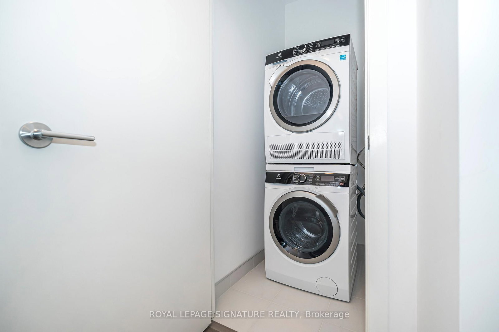 7439 Kingston Road, Unit 815 - Photo 13