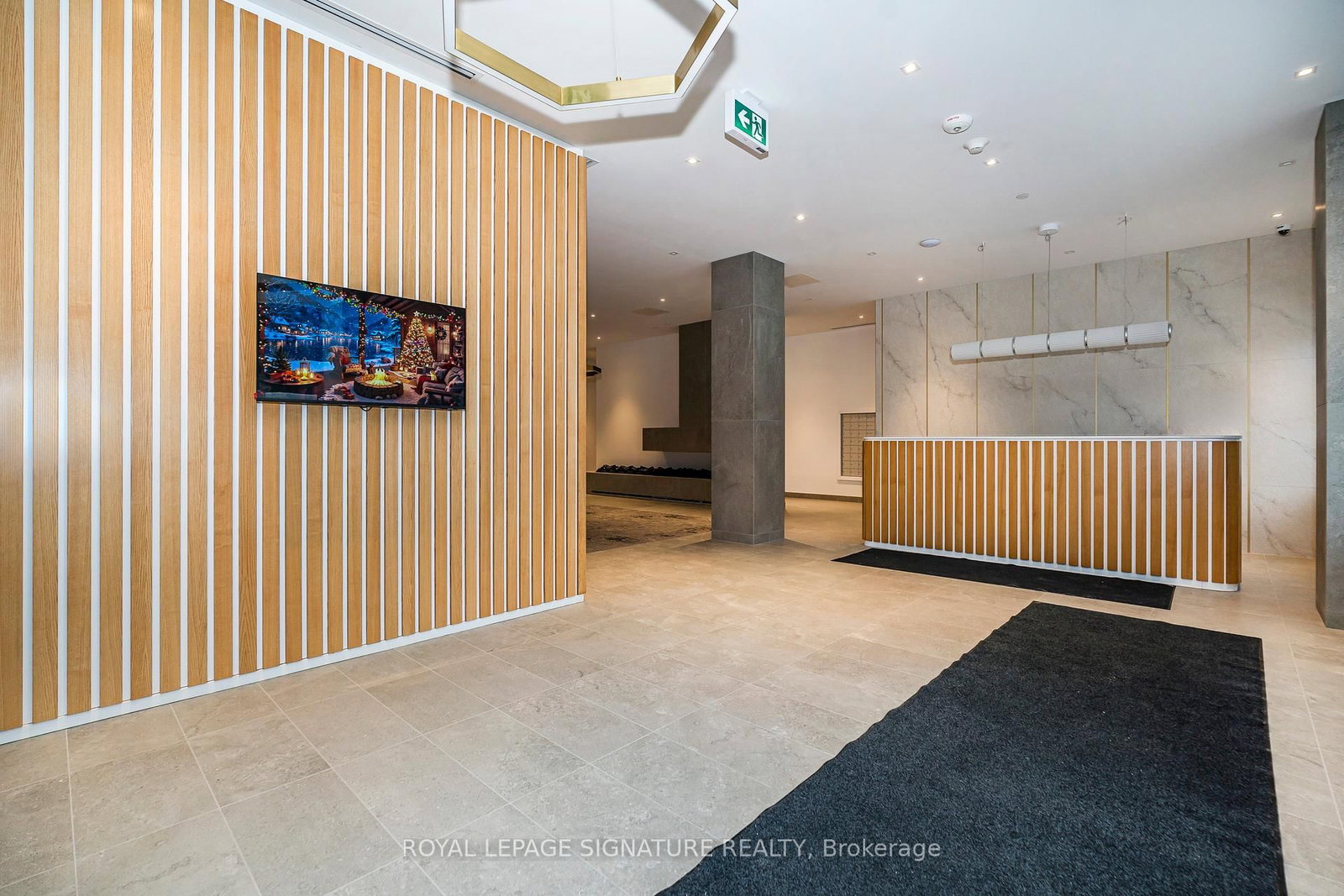 7439 Kingston Road, Unit 815 - Photo 14