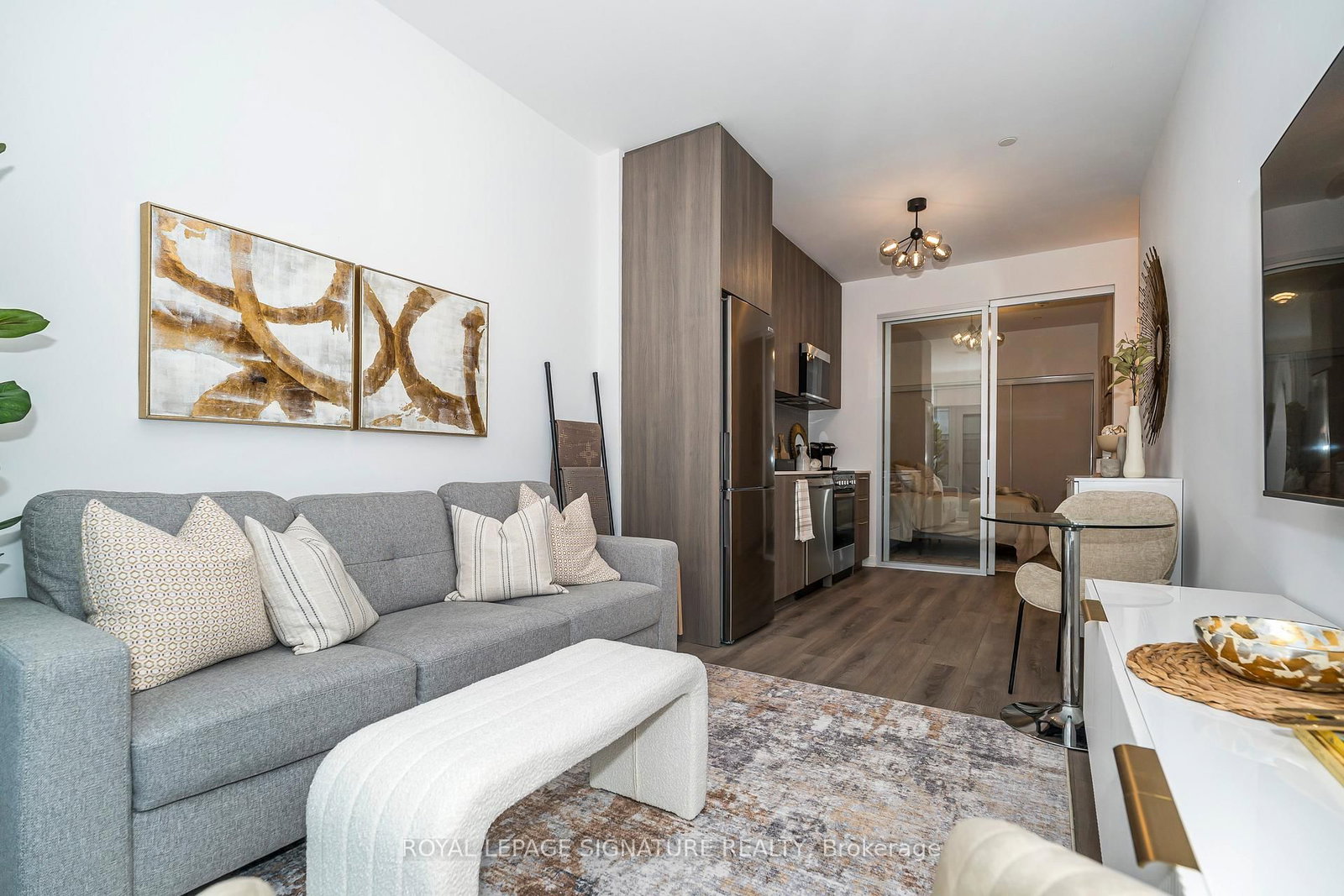 7439 Kingston Road, Unit 815 - Photo 6