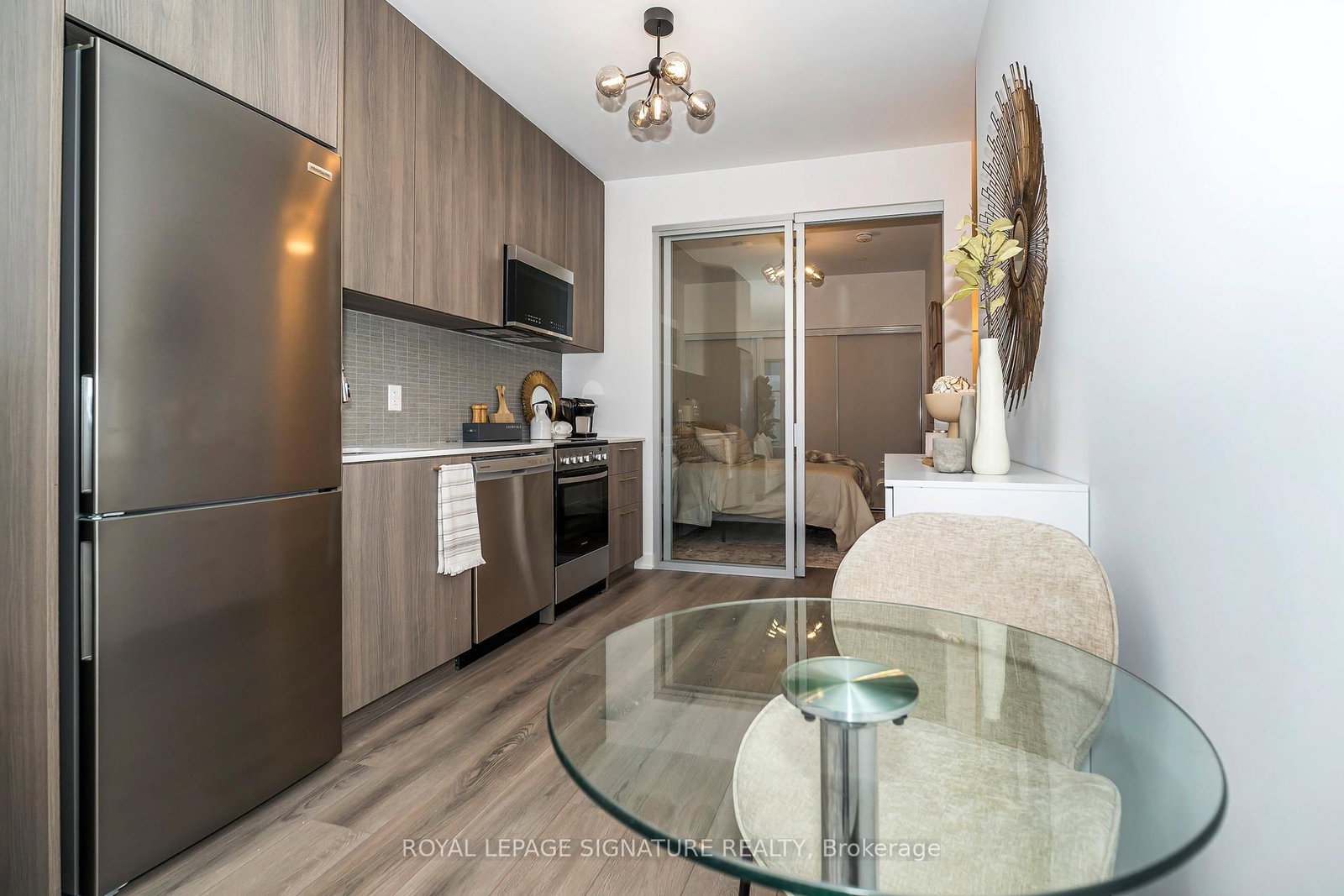 7439 Kingston Road, Unit 815 - Photo 7