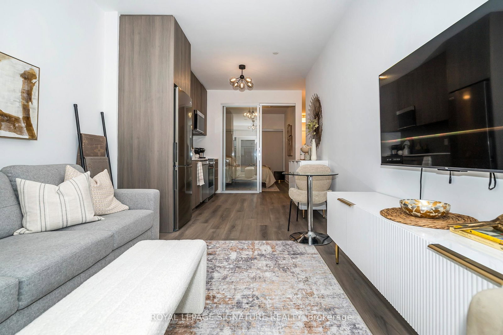 7439 Kingston Road, Unit 815 - Photo 9